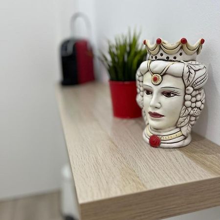 Dimora Sicula Guest House Катания Екстериор снимка