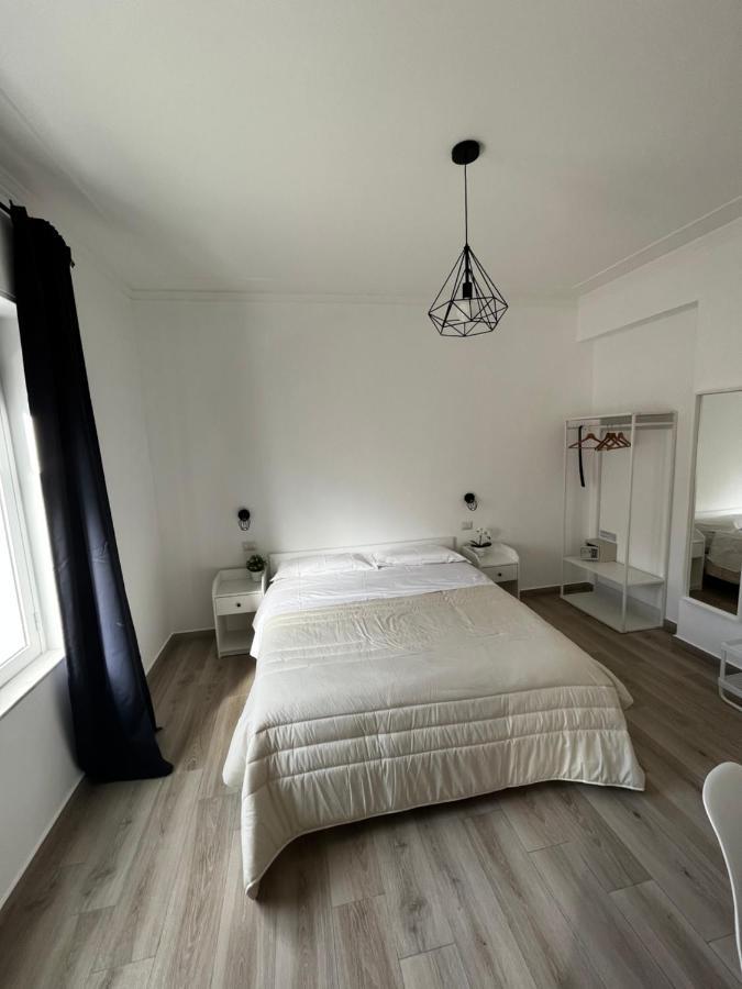 Dimora Sicula Guest House Катания Екстериор снимка