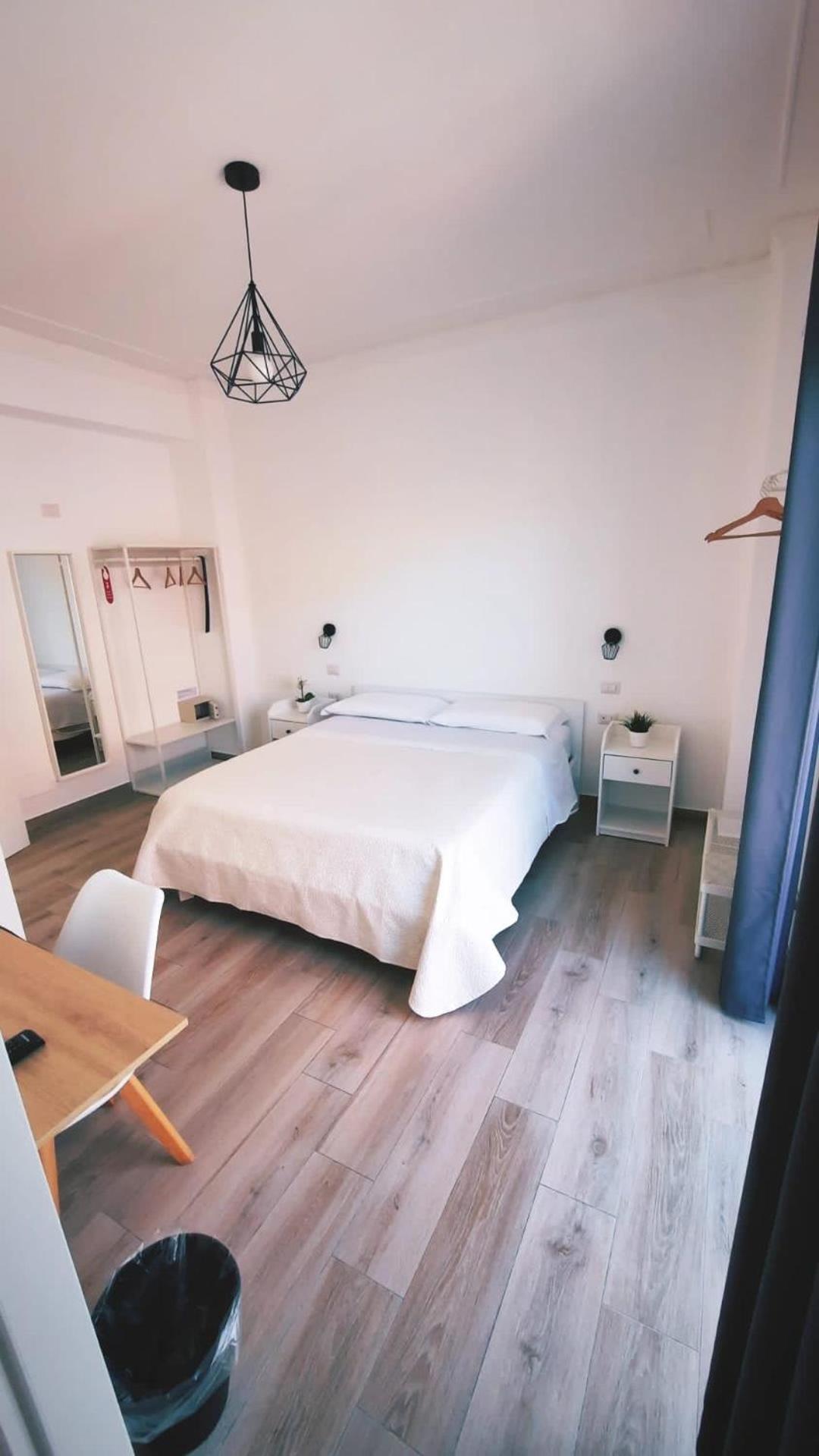 Dimora Sicula Guest House Катания Екстериор снимка